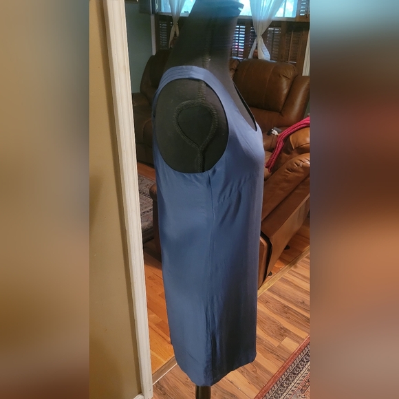 J.CREW Factory Navy Blue Twist Back Shift Dress. - Picture 2 of 9